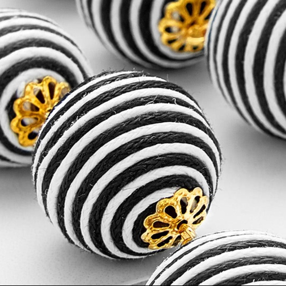 Pom Pom Drop Earrings - Picture 3 of 3